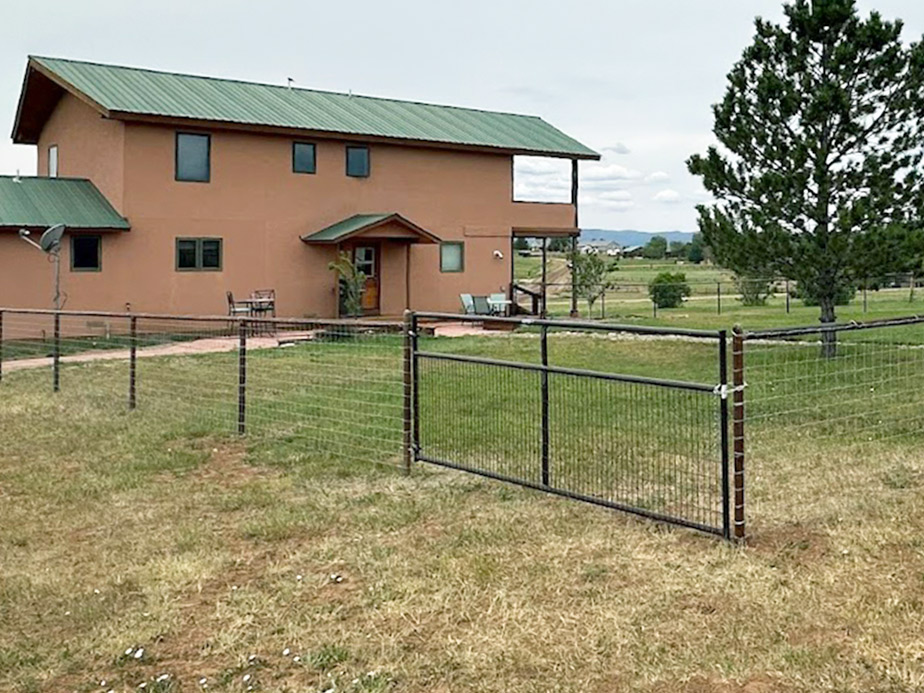Residential Pipe Fence Company In Southwest Colorado